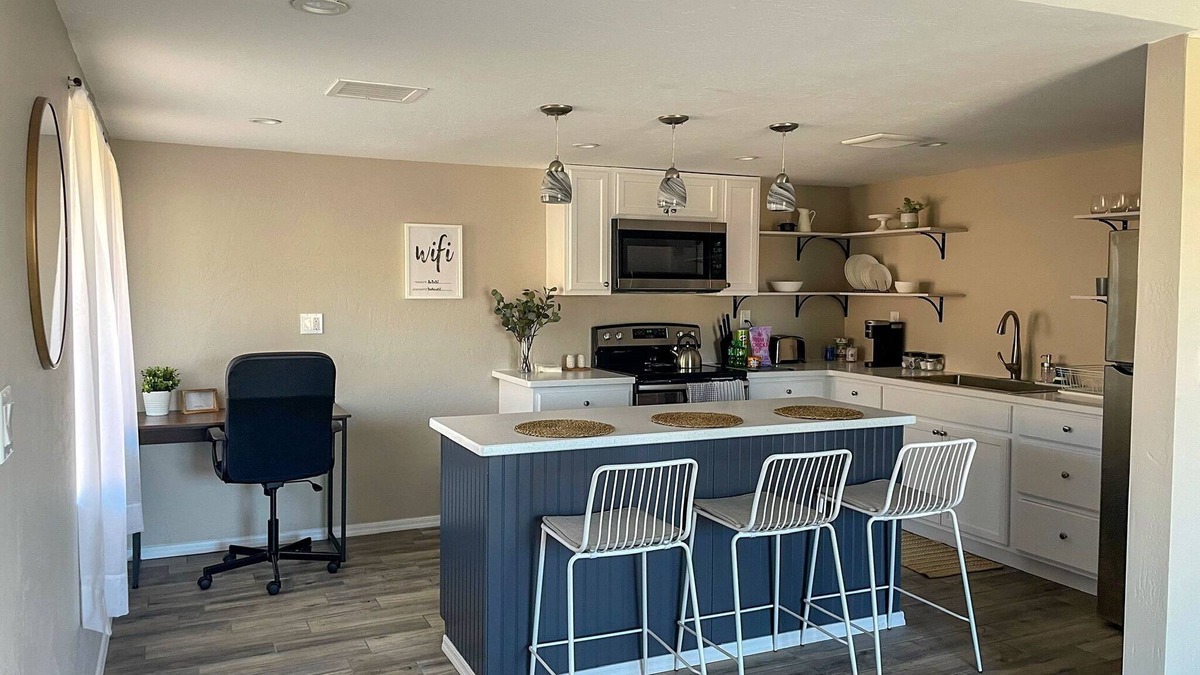 Prescott Valley Units Apartment | Cozy Contemporary EntireApt 1-Bed/1-Bath