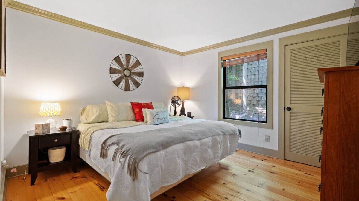 Big Canoe Condo | Cozy Corner in Big Canoe