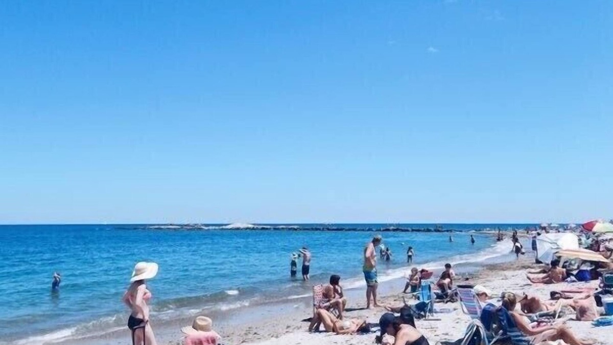 Brant Rock Cottage | Cozy Cottage by the Sea πβοΈβ΅οΈ3 bedroom - across from Brant Rock & nightlife