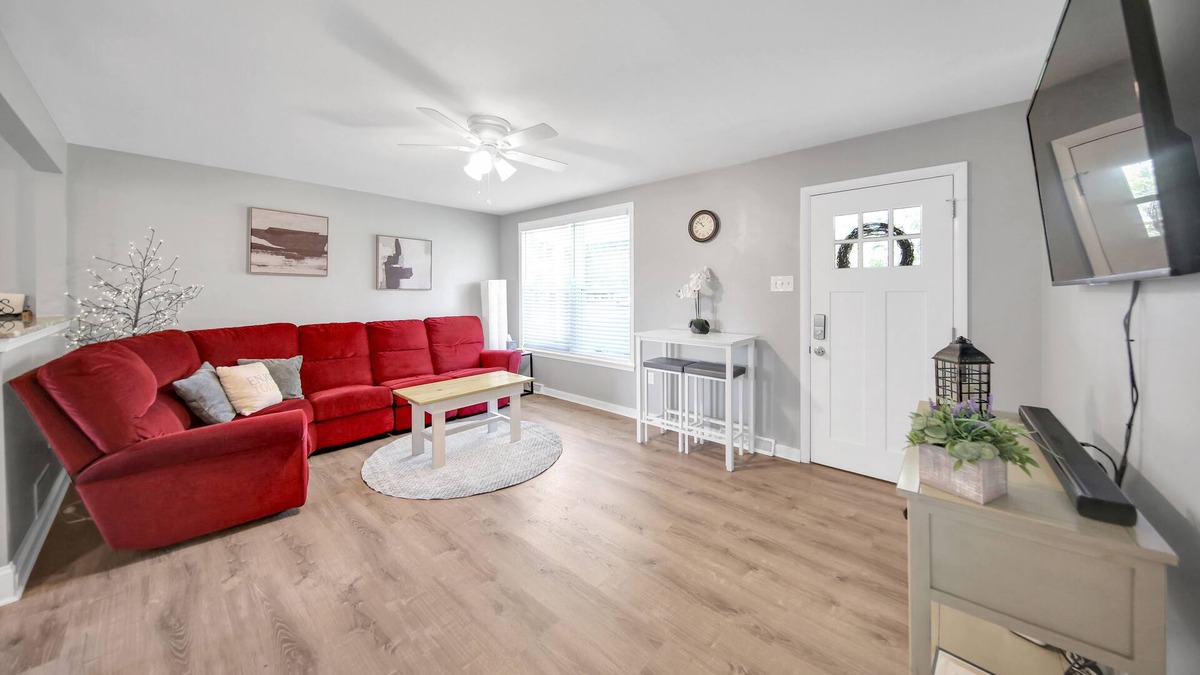 Centreville House | Cozy cottage close to it all in Wilmington