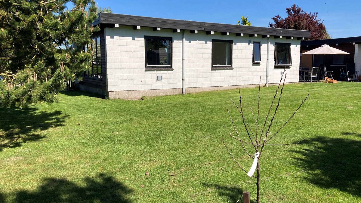 Skastrup Strand House | Cozy cottage close to the beach.