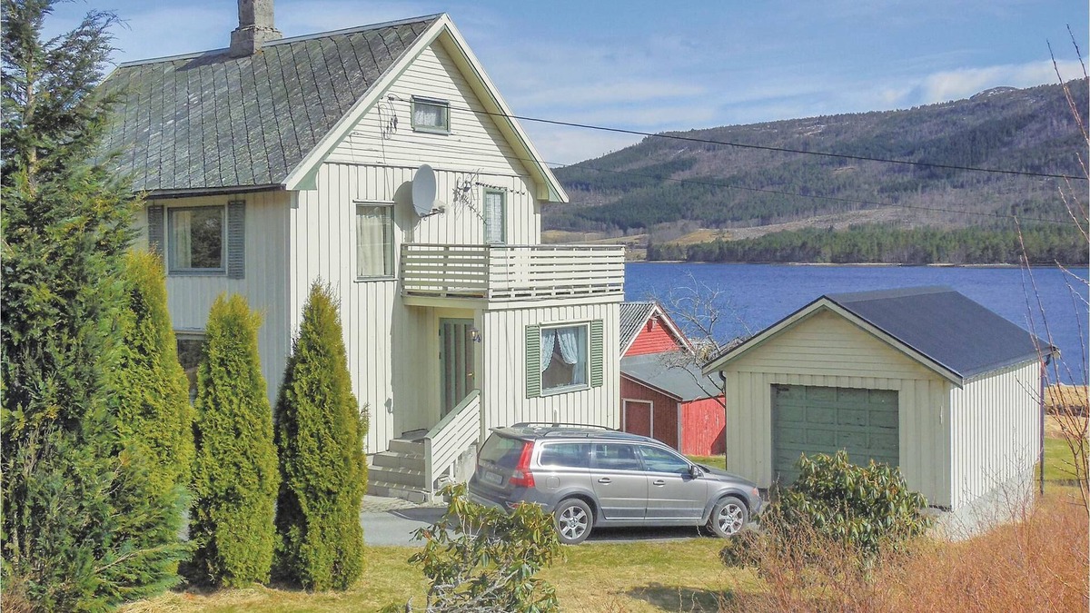 Tingvoll House | Cozy cottage in a picturesque area.