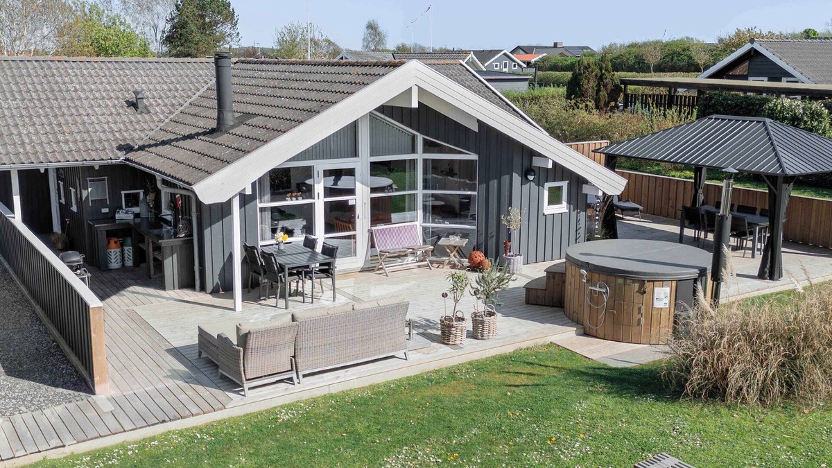 Næs House | Cozy cottage in scenic surroundings