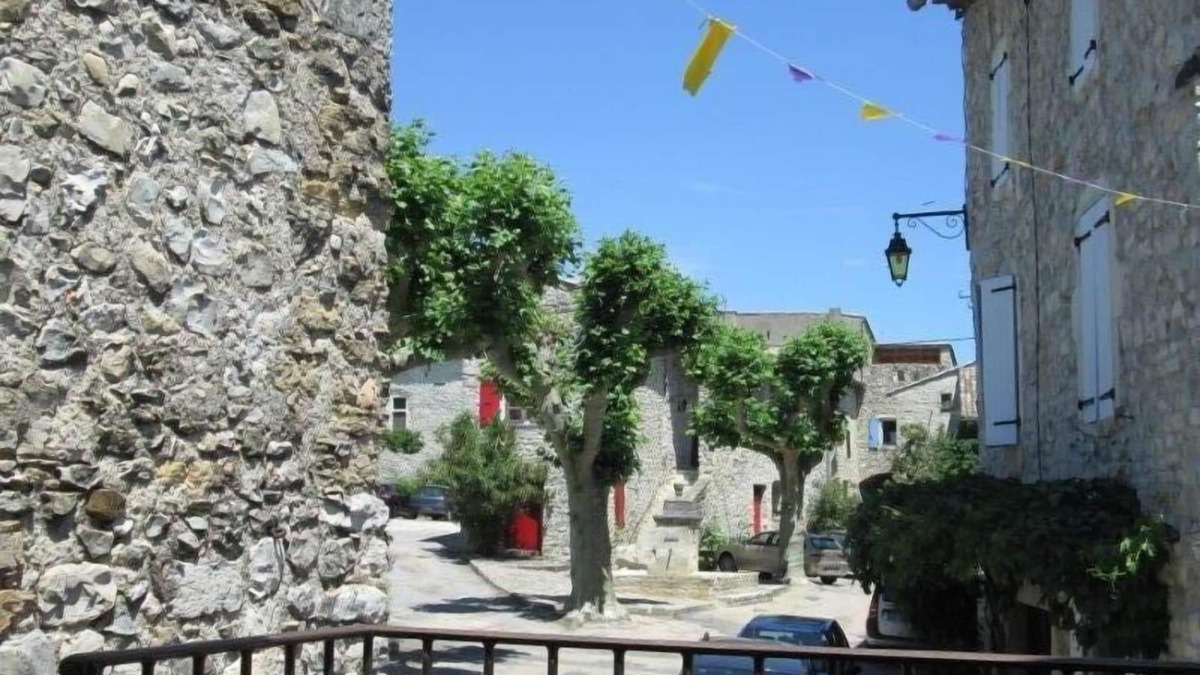 Valvigneres Cottage | Cozy cottage in the village of 4 Tours