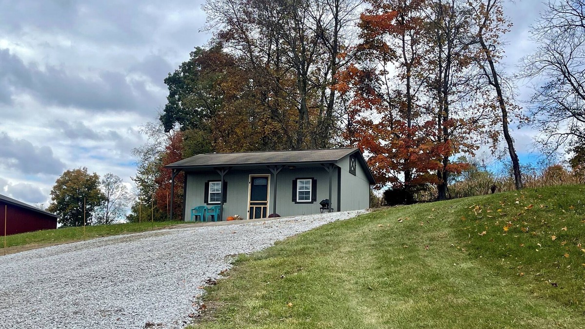 Millersburg Cottage | Cozy cottage in the heart of Amish country, Millersburg Ohio