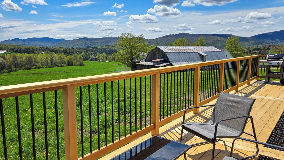 Rochester Cottage | Cozy cottage near Killington & Sugarbush
