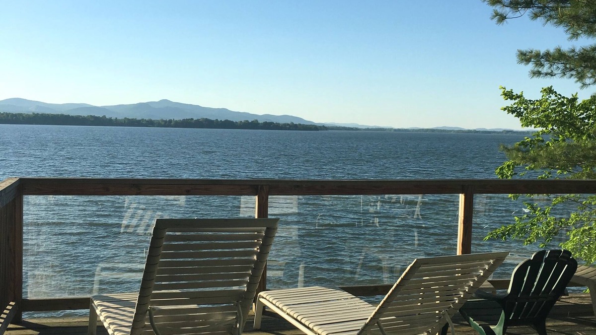 Bridport Cottage | Cozy Cottage on Beautiful Lake Champlain.