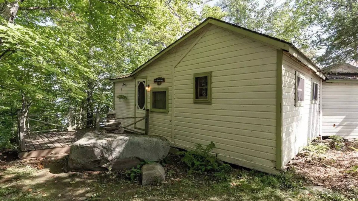 Magnetawan Cottage | Cozy cottage on Lake Cecebe. Tranquility above Muskoka at Rockwynn Cottages