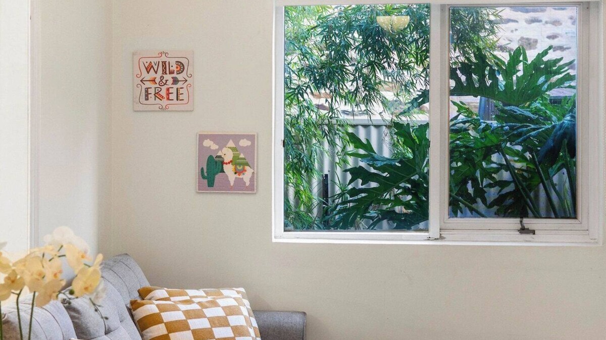 Norwood House | Cozy Cottage Retreat 3BR Holiday Home in Norwood