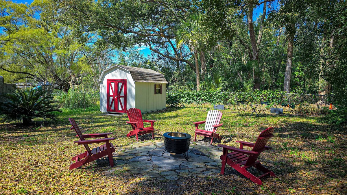 Mount Dora House | Cozy Cottage Under the Oaks, Pet-Friendly and Minutes from Mt. Dora