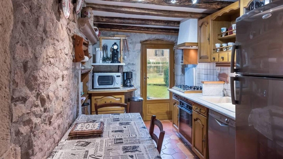 Fresse Cottage | Cozy cottage with fireplace, WiFi, and bike-friendly in nature for up to 8 guests