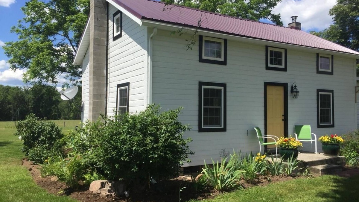 Lewistown Cottage | Cozy Country Cottage with Juniata River Access and Railroad Views