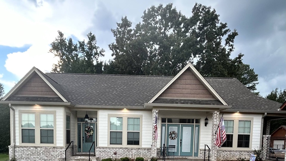 New Albany Cottage | Cozy country cottage 35 minutes to Oxford, Tupelo & 60 miles from Memphis