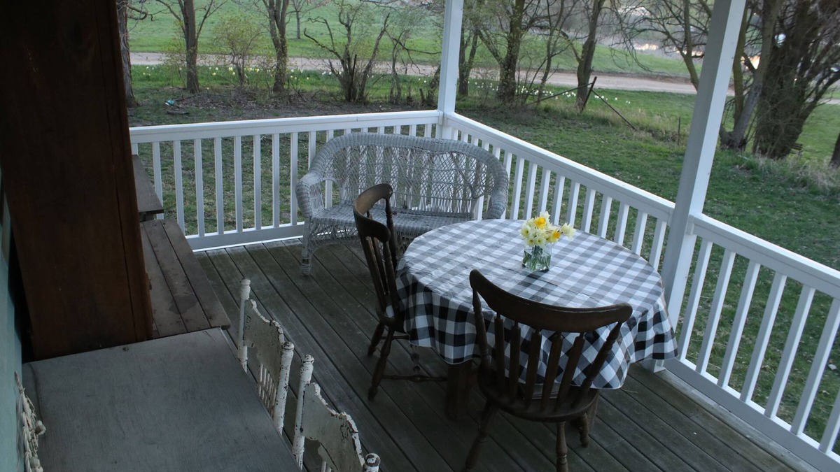 Coldwater Apartment | Cozy country "unplugged" upstairs apartment with lots of room for family fun.