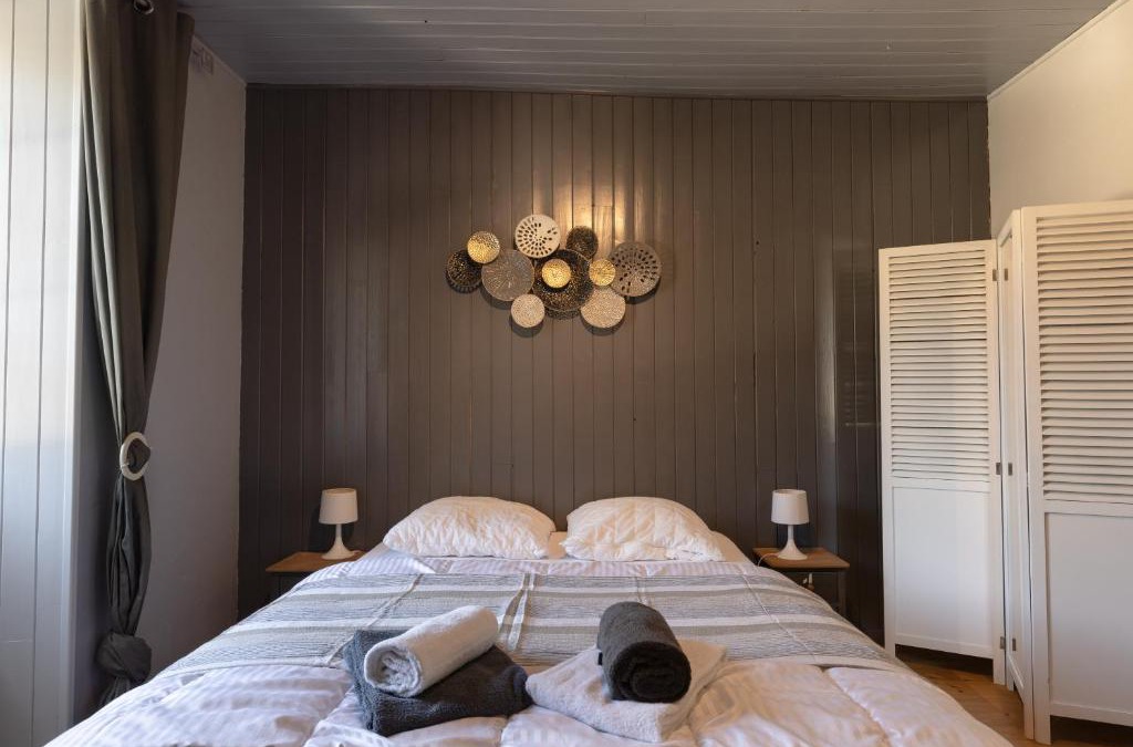 Jonzac Apartment | Cozy Cozy