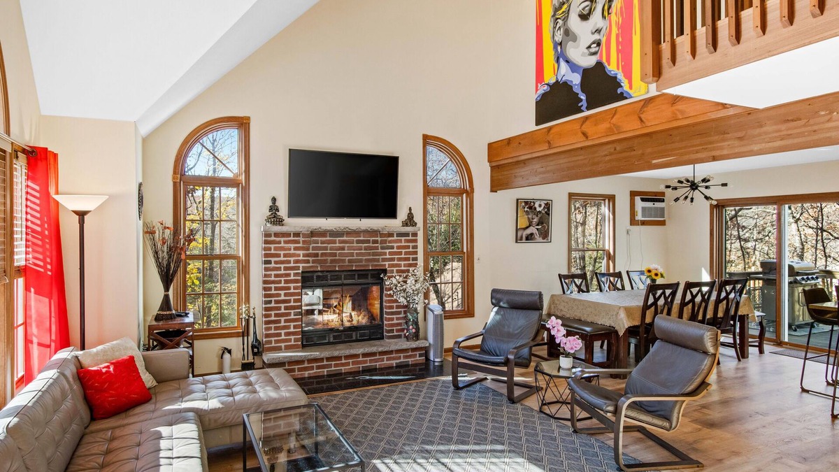 Bushkill House | Cozy Creekfront House with Sauna