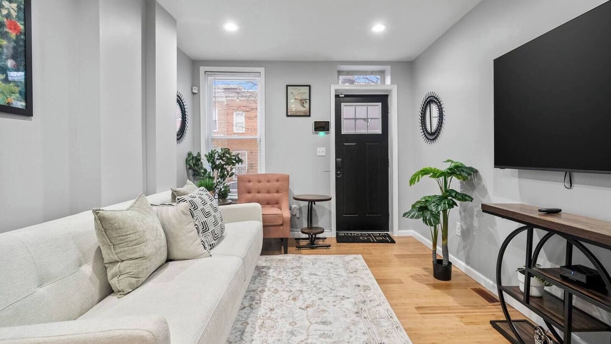 Downtown Baltimore House | Cozy Downtown Retreat | Walkable