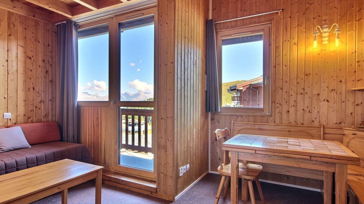 Plagne Villages Apartment | Cozy duplex for 5, ski-in/ski-out and near shops