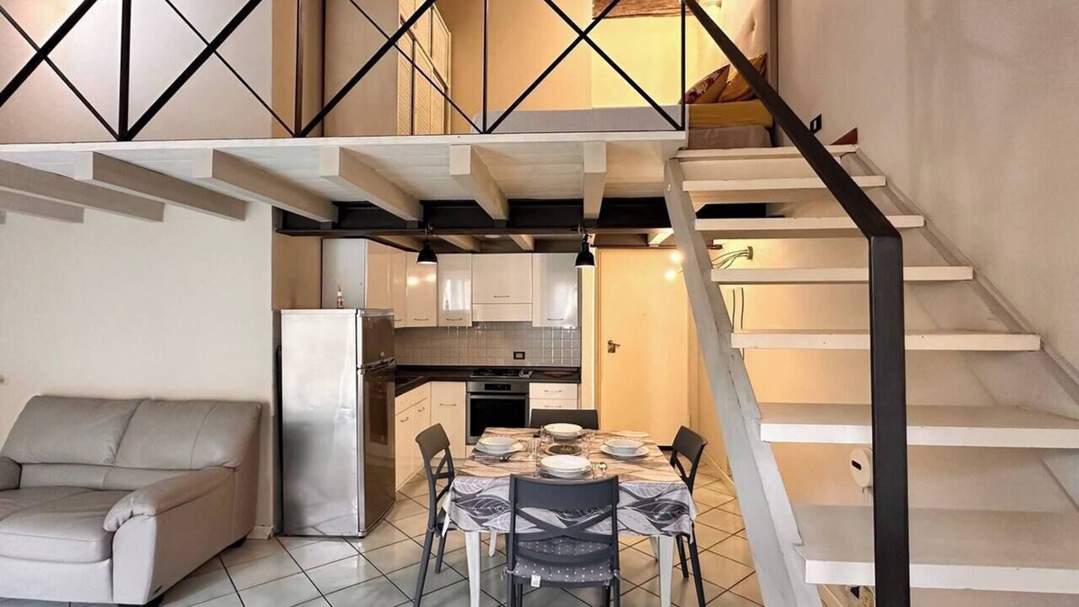 Stazione Apartment | Cozy dwelling on two levels in the historic heart of Bergamo