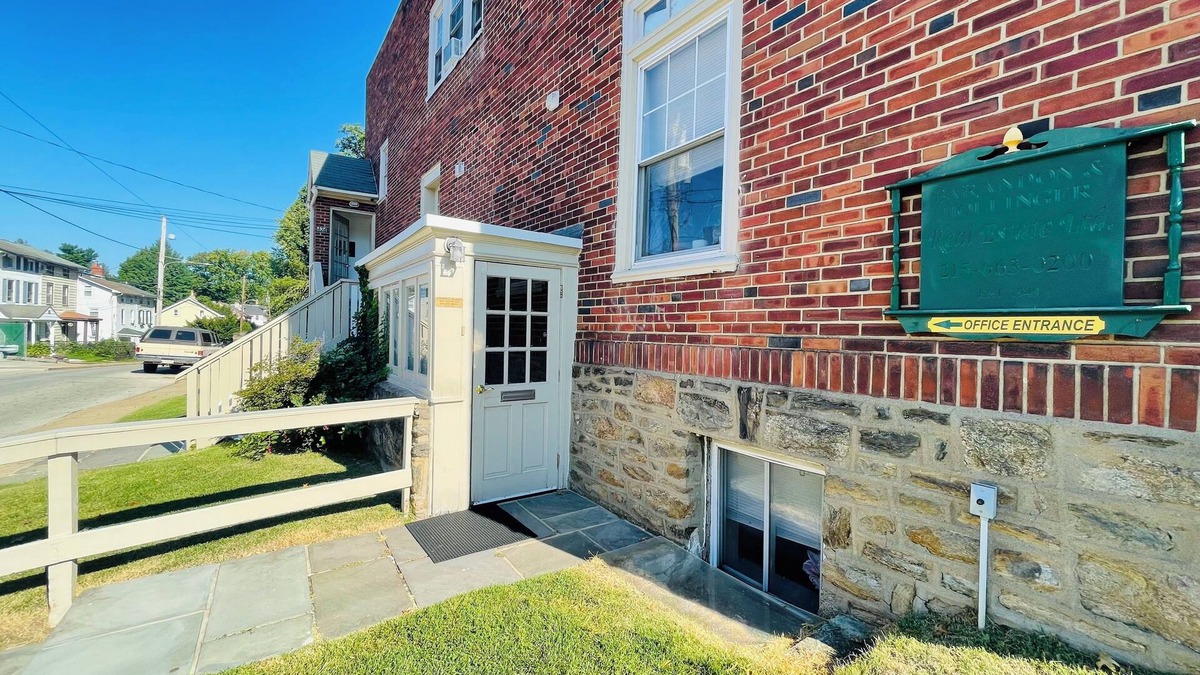 Cheltenham Apartment | Cozy Efficiency Apartment in Cheltenham – Perfect for Solo Travelers!