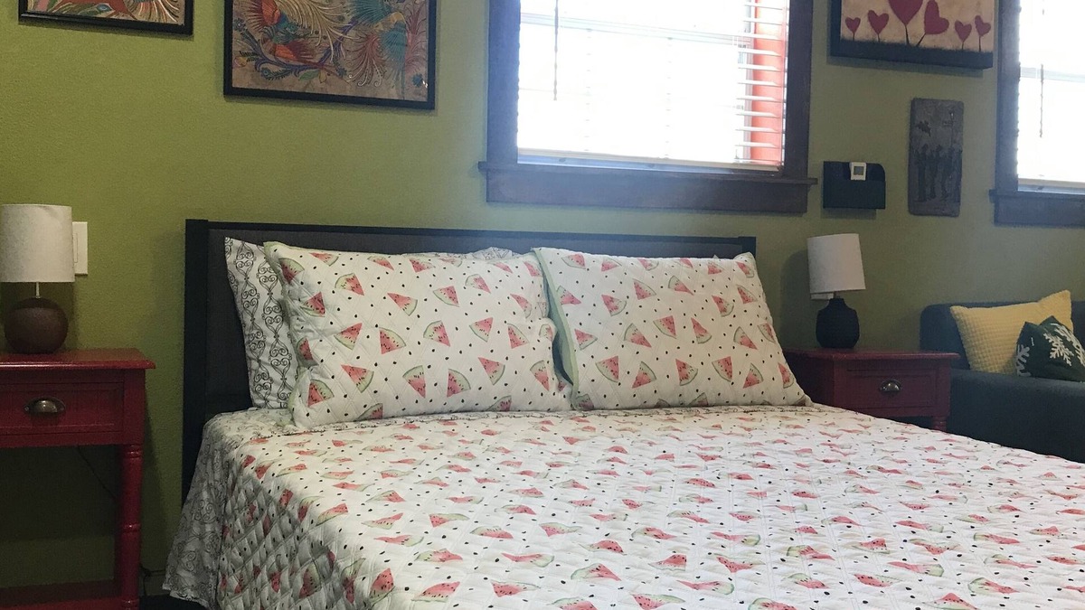 Downtown San Antonio Apartment | Cozy Efficiency Studio/A near DownTown