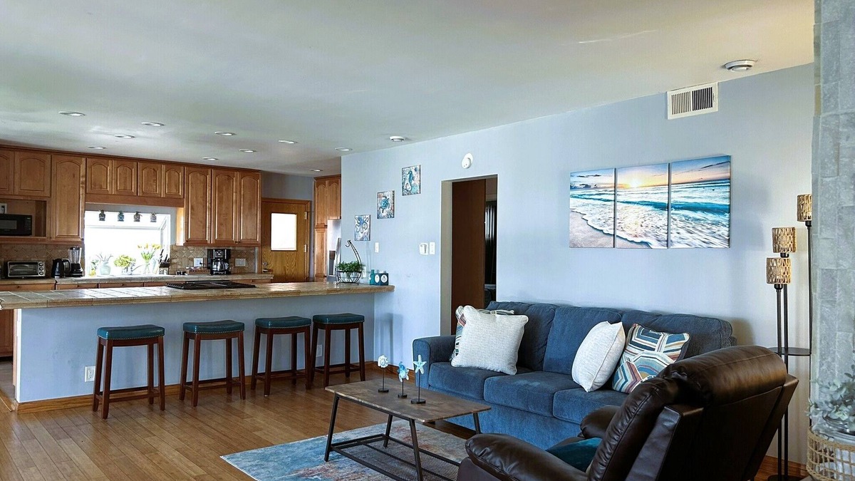 Playa Del Rey House | Cozy Escape - Beach Community of Playa Del Rey