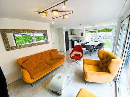 Dietikon District House | Cozy Escape House - 12 min to Zurich HB - Free Parking
