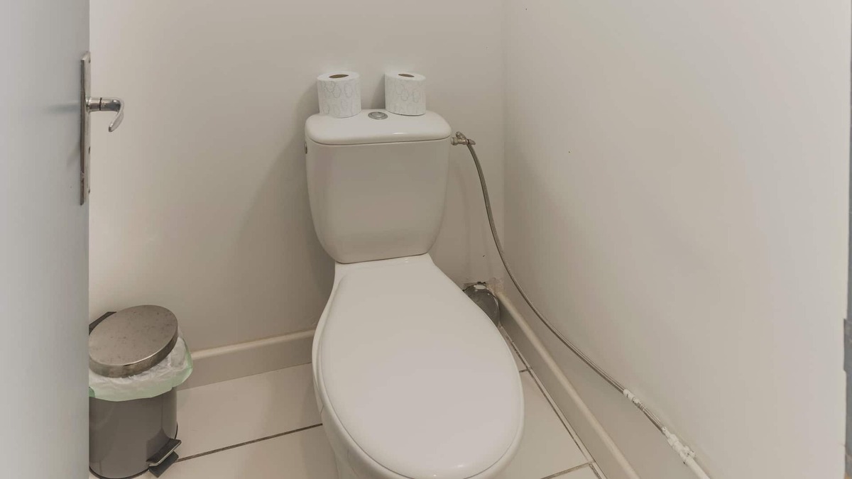 Aiguerelles Apartment | Cozy F2 2 mins walk from Montpellier Saint Roch station