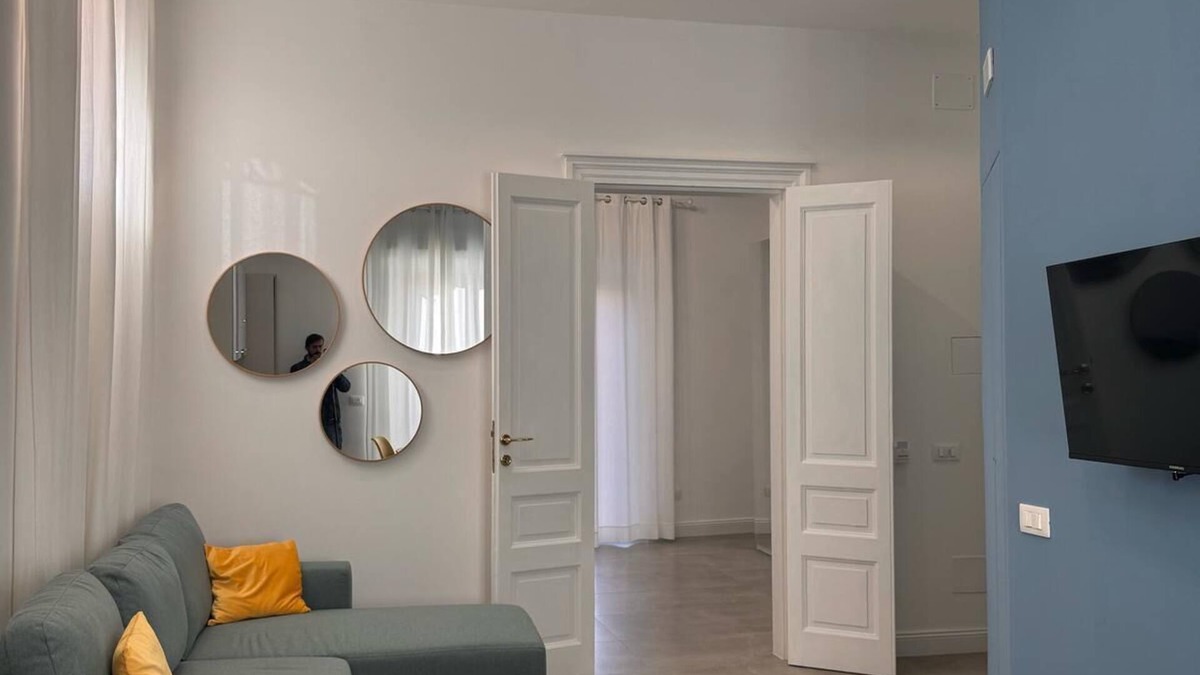 Gela Apartment | Cozy facility 50 mt from the main street, 30 mt from the cathedral.