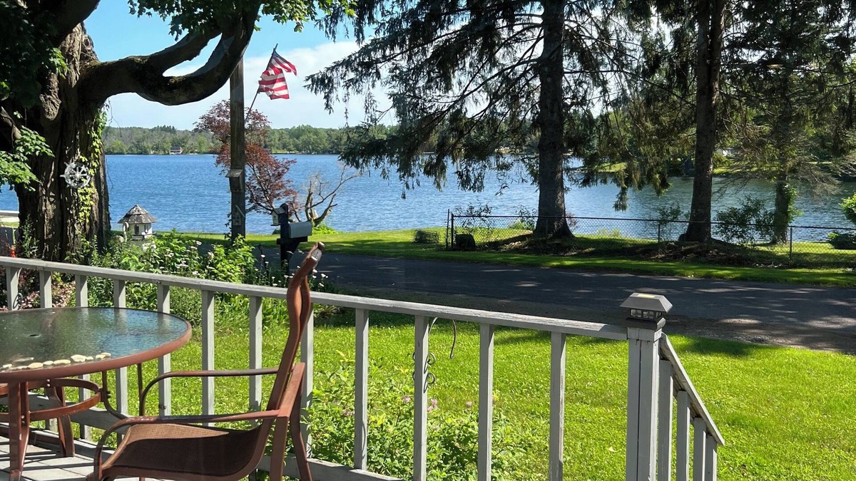 Lily Dale House | Cozy family-friendly lake house with stunning views of pristine Cassadaga Lake