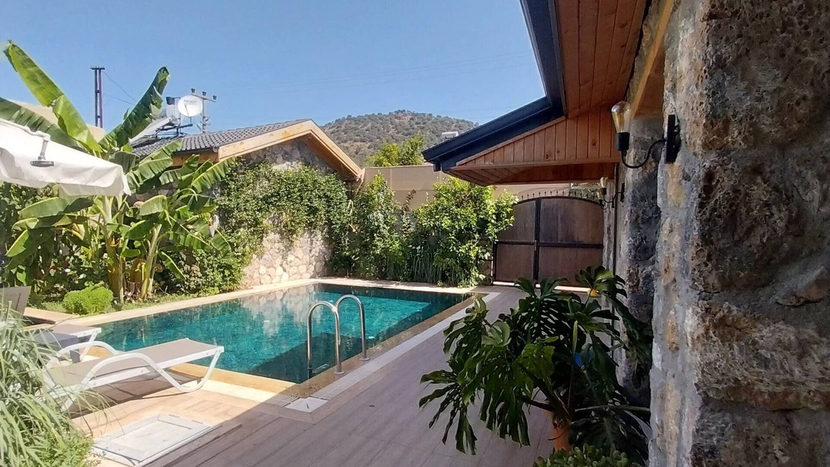 Fethiye Cottage | Cozy Family Stone Build Cottage With Lush Garden and Pool