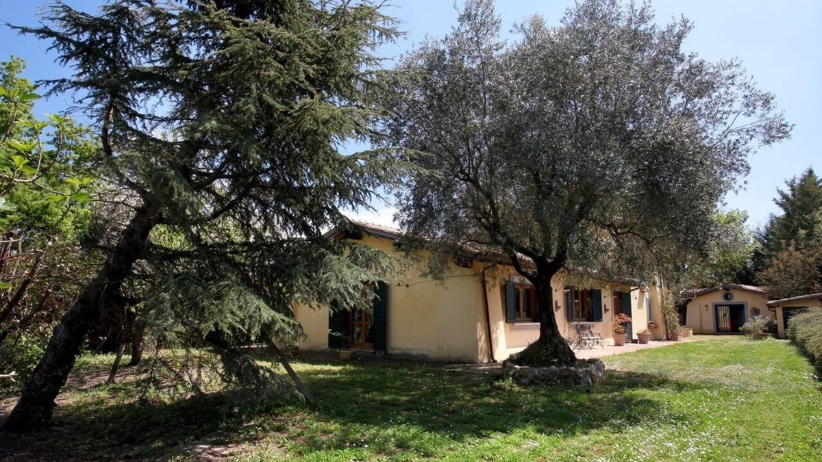 Sacrofano House | Cozy farmhouse surrounded by greenery, just 25 minutes from the center of Rome.