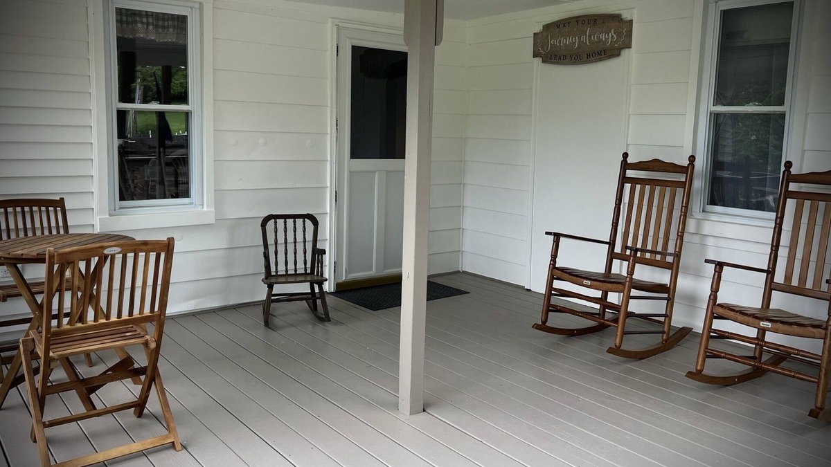 Sarver Other | Cozy Farmhouse