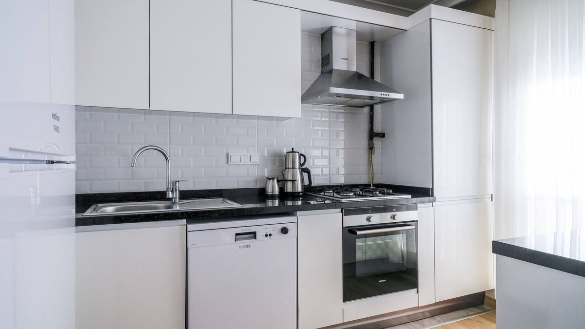 Bakırkoy Apartment | Cozy Flat 10 min to Aqua Florya Mall in Bakirkoy