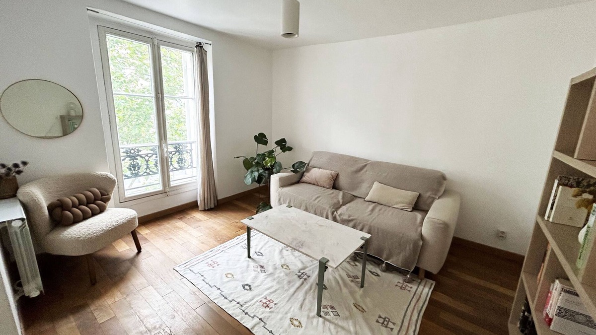 Faubourg-du-Roule Apartment | Cozy Flat Near Champs Elysées
