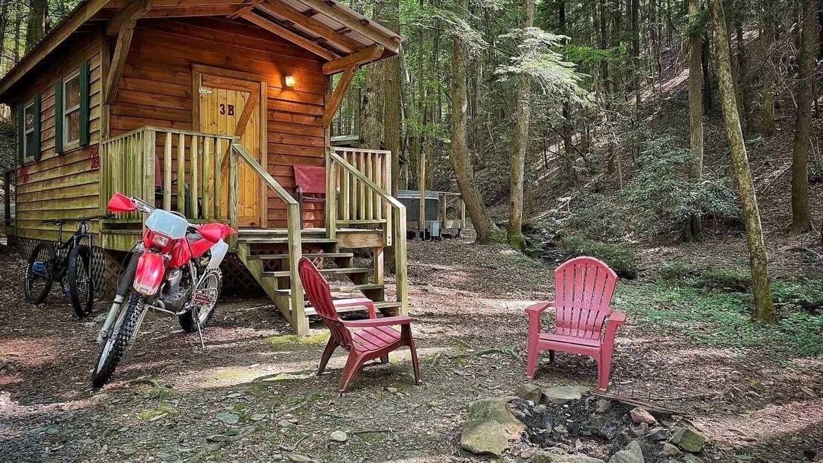 Ellijay Cabin | Cozy FOX DEN private solo cabin at Mulberry Gap Adventure Basecamp in Ellijay!