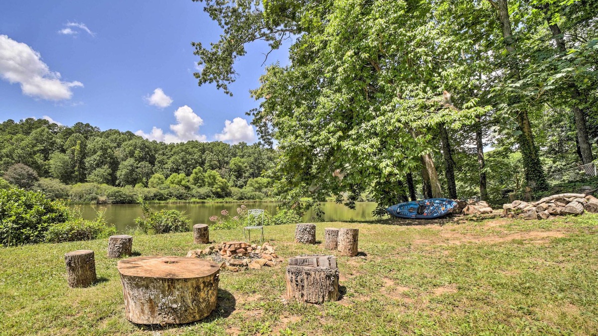 Franklin Cottage | Cozy Franklin Cottage w/Waterfront Views!