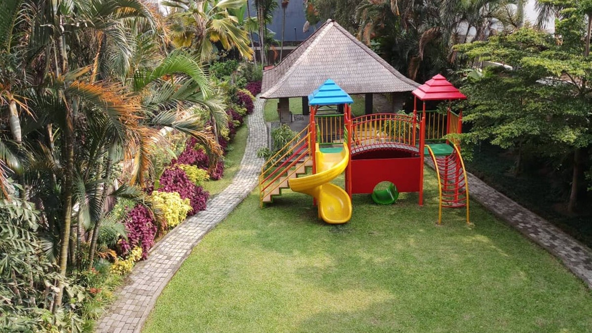 Setiabudi Apartment | Cozy Furnished 3Br At Grand Setiabudi Apartment