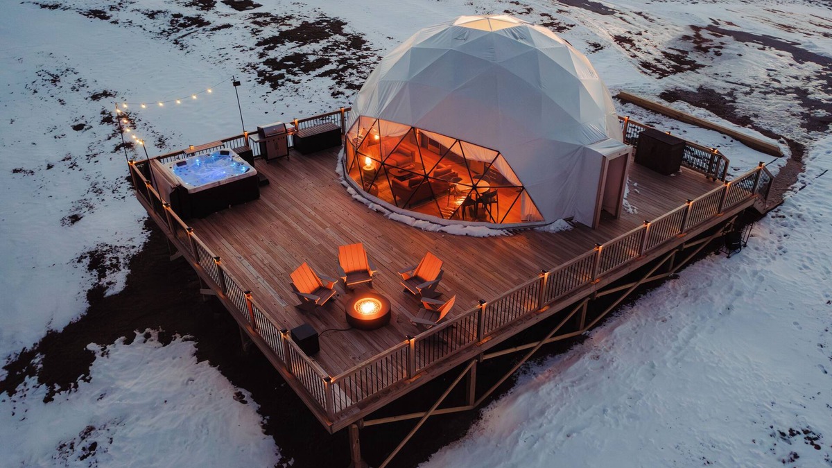 Logan House | Cozy Geodome in Hocking Hills