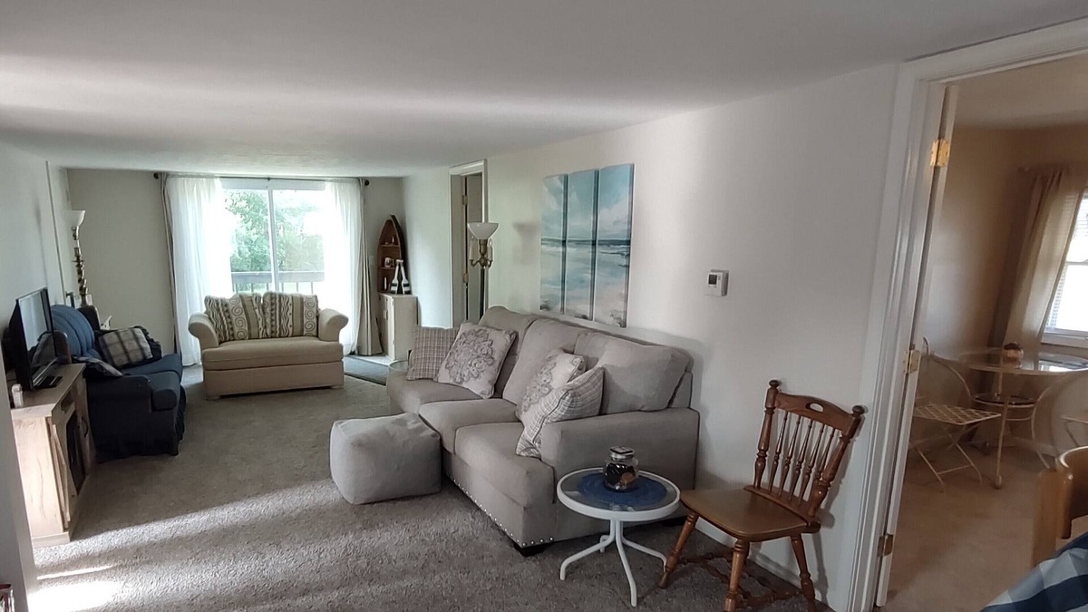 Lake Milton House | Cozy Getaway at Lake Milton Ohio