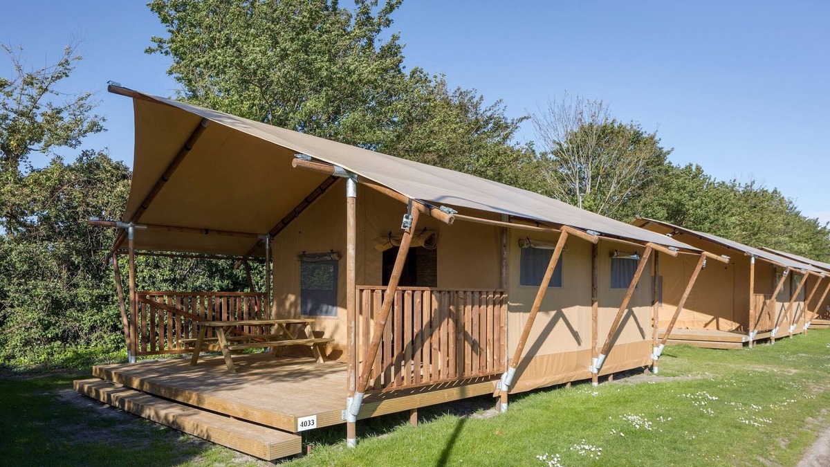 Municipality of Geldrop-Mierlo Ski Chalet | Cozy Glamping in Mierlo