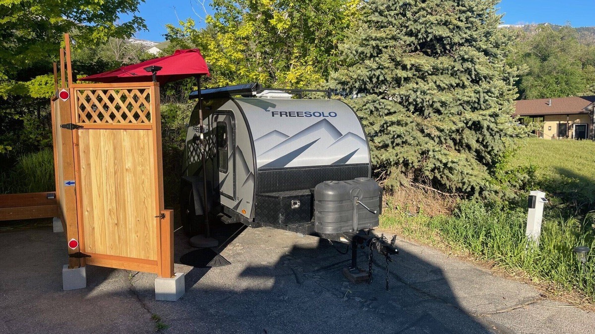 Farmington House | Cozy Glamping Teardrop Trailer in Farmington UT