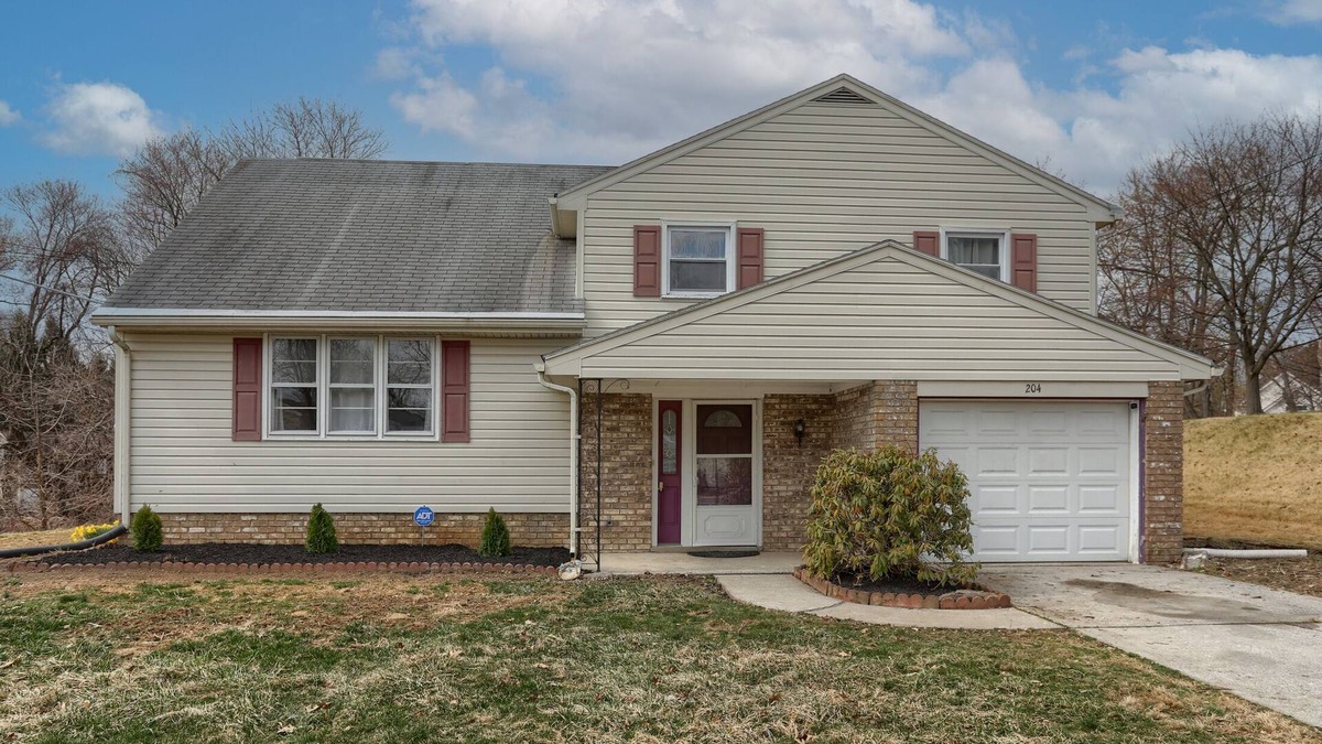 Harrisburg House | Cozy Guest Home At Fairville