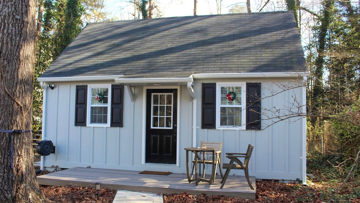 North Chesterfield Cabin | Cozy guest house in a quiet neighborhood close to all the happenings in Richmond
