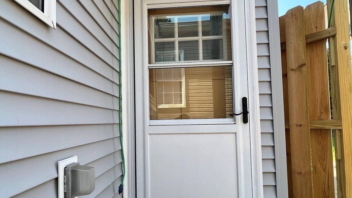 Silver Spring House | Cozy Guesthouse w/free parking, 15 minutes to D.C., Pet Friendly