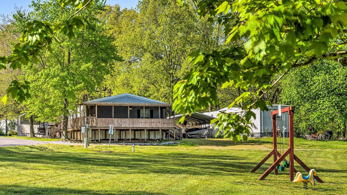 Hardin House | Cozy Hardin Retreat w/Lake Kentucky View!