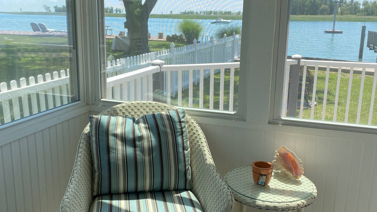 Harsens Island House | Cozy Harsens Island Homen