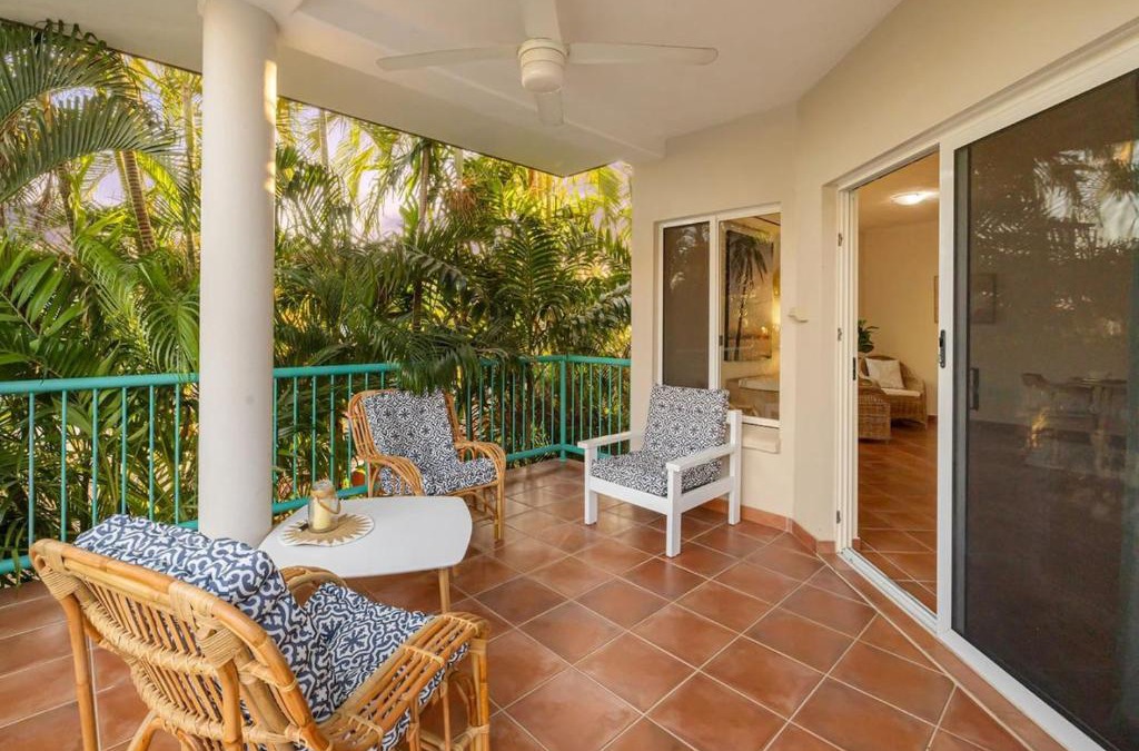 Cullen Bay Apartment | Cozy Heaven in Leafy Larrakeyah
