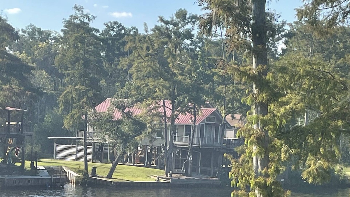 Sulphur Cottage | Cozy Hideaway on the Calcasieu River