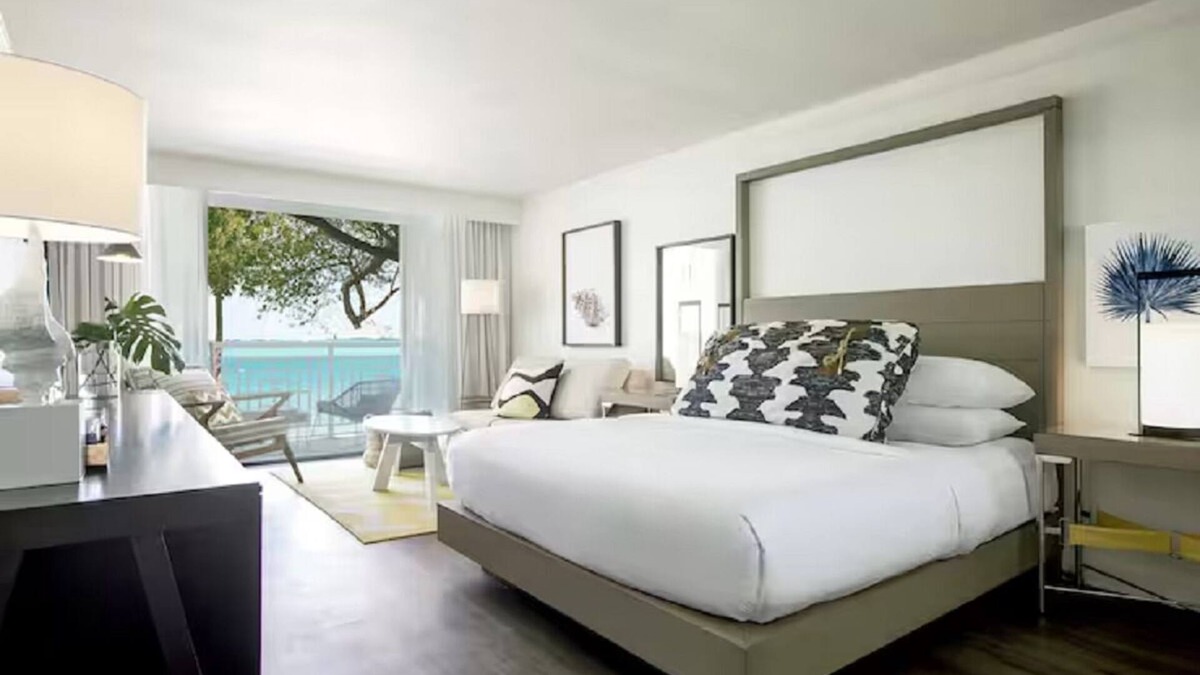 Rock Harbor Hotel | Cozy Hideaway w/Private Balcony & Poolside Relaxation in Key Largo